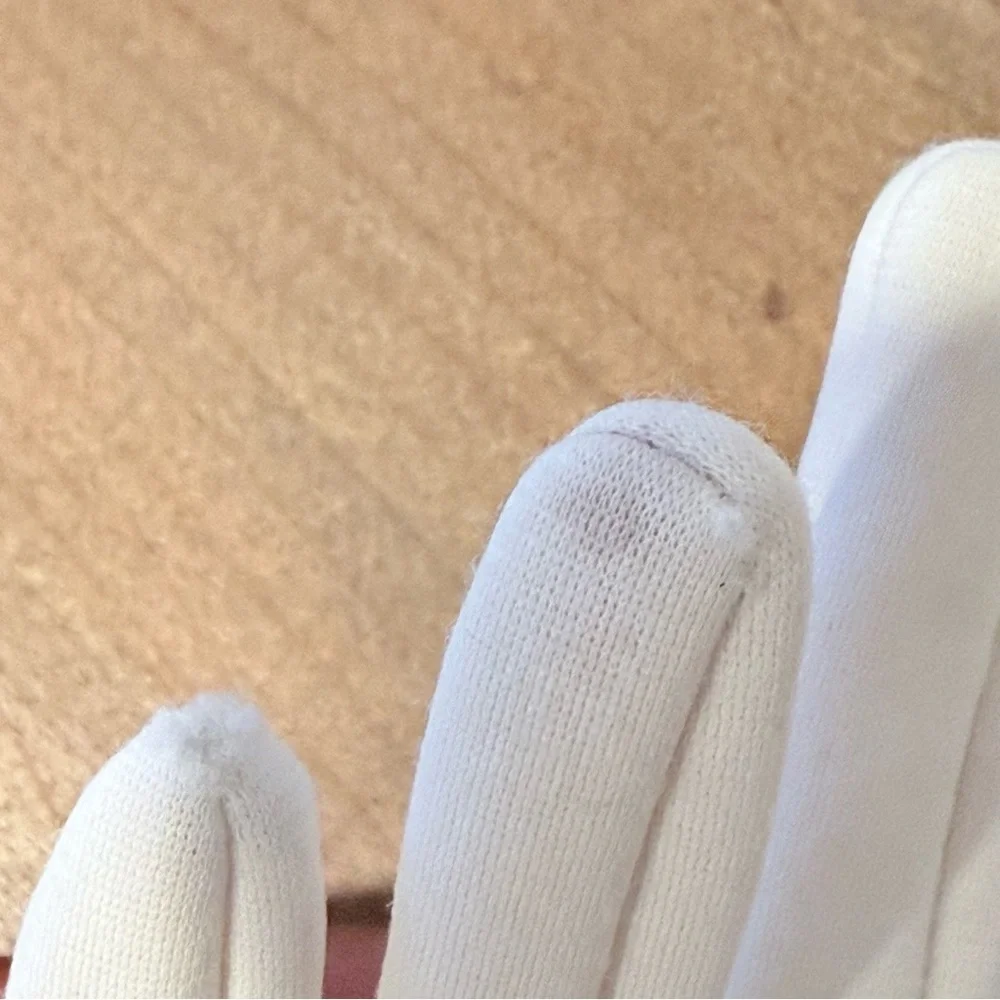 Vintage 1950’s women’s white nylon gloves